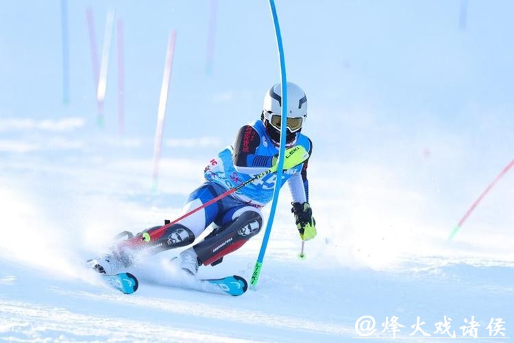 多项全国性青少年滑雪赛事参赛人数创新高